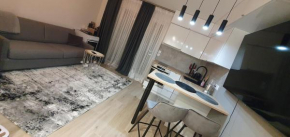 Lovely 1 bedroom vacation home with free parking.